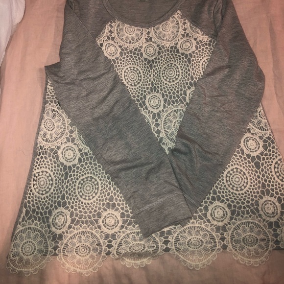 Crochet top - Picture 2 of 4